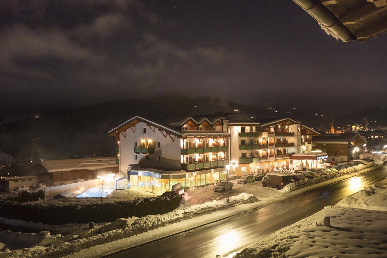 Hotel & Alpin Lodge Der Wastlhof Niederau Exterior foto